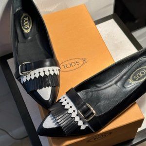 Tod's Shoes- Size 7 1/2- Dark blue and white -used